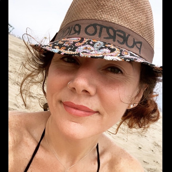 Meet your Posher, Graciela - Picture 1 of 1